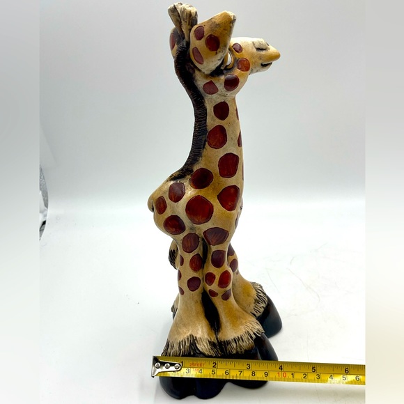 1992 Beasties Of The Kingdom “Geraldine Giraffe” Sculpture Signed by John Raya - Picture 12 of 15
